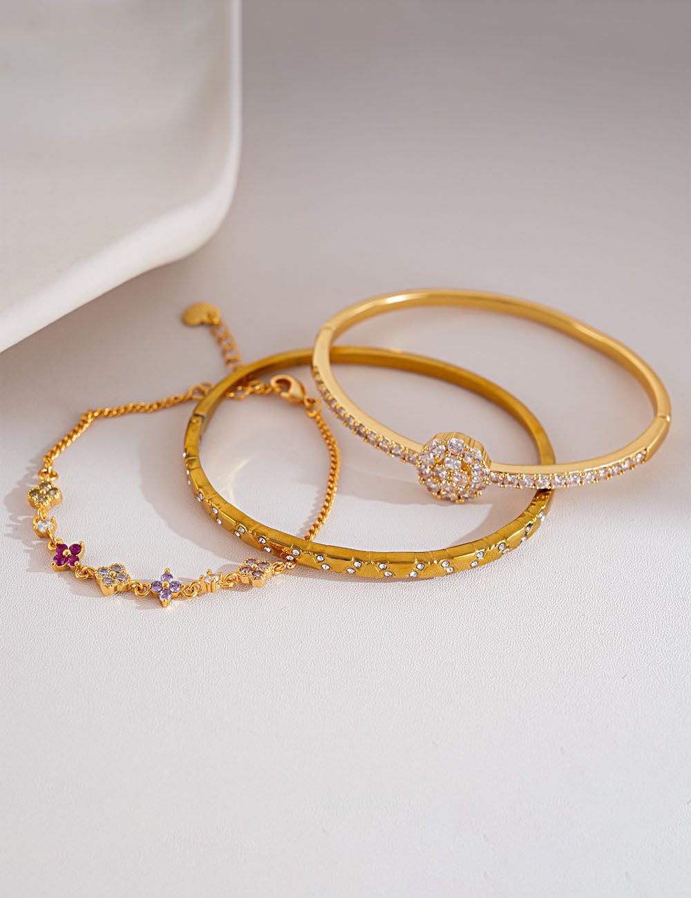 Lisa Olive Trendy Cubic Zirconia Gold Plated Chain Bracelet — image 1