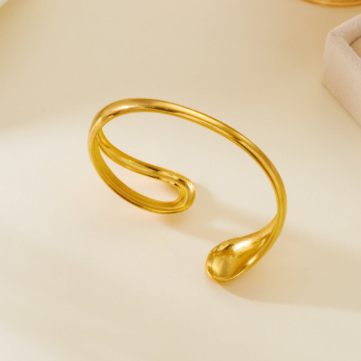 Lisa Olive Vintage Feather Gold Plated Open Cuff Bracelet — image 4