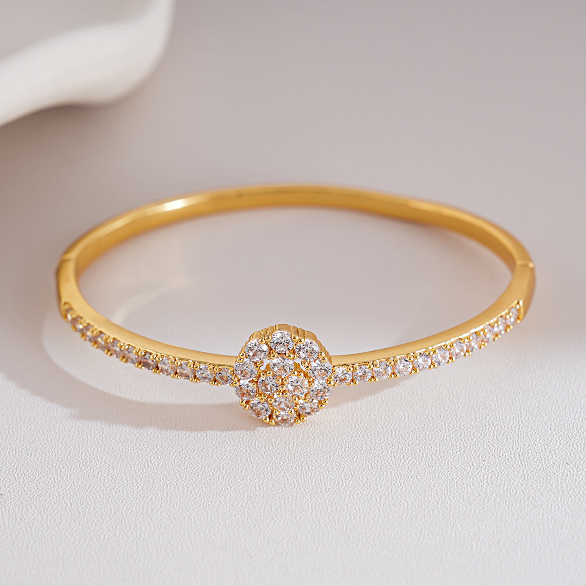 Lisa Olive Trendy Cubic Zirconia Gold Plated Chain Bracelet — image 3