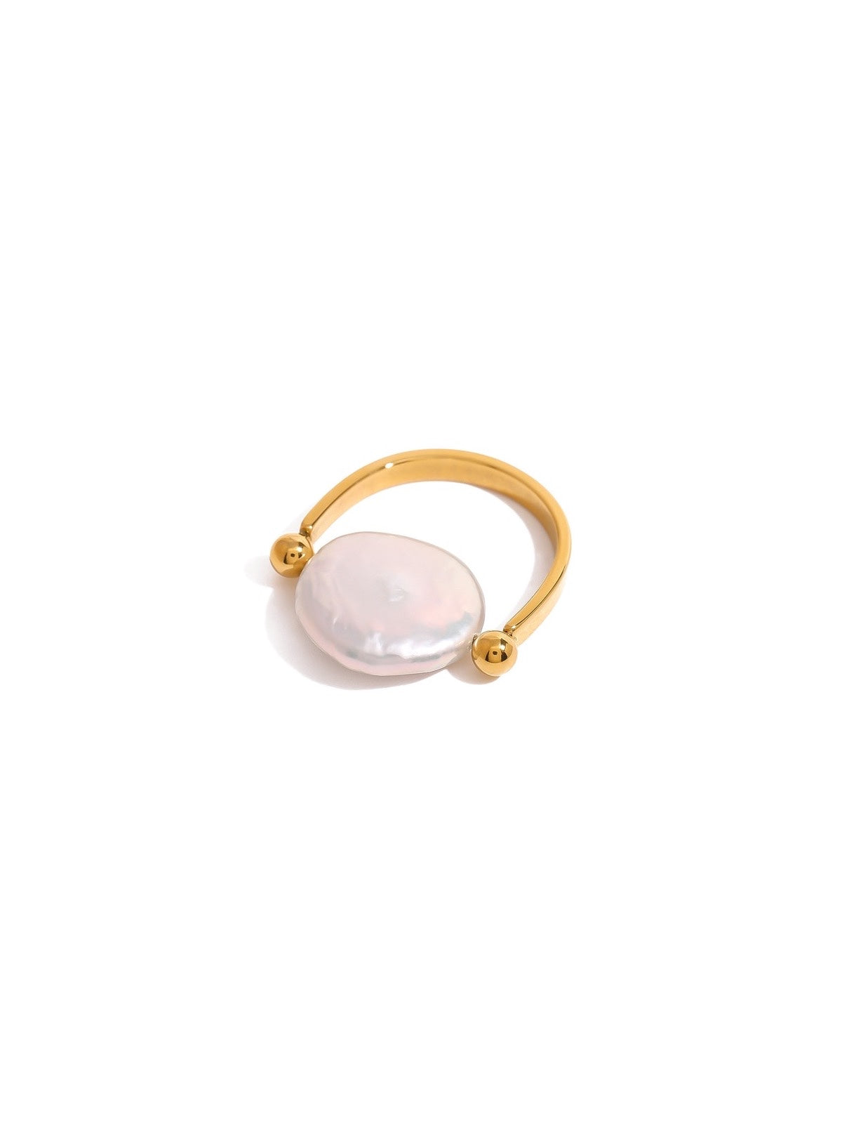 Lisa Olive ring collection