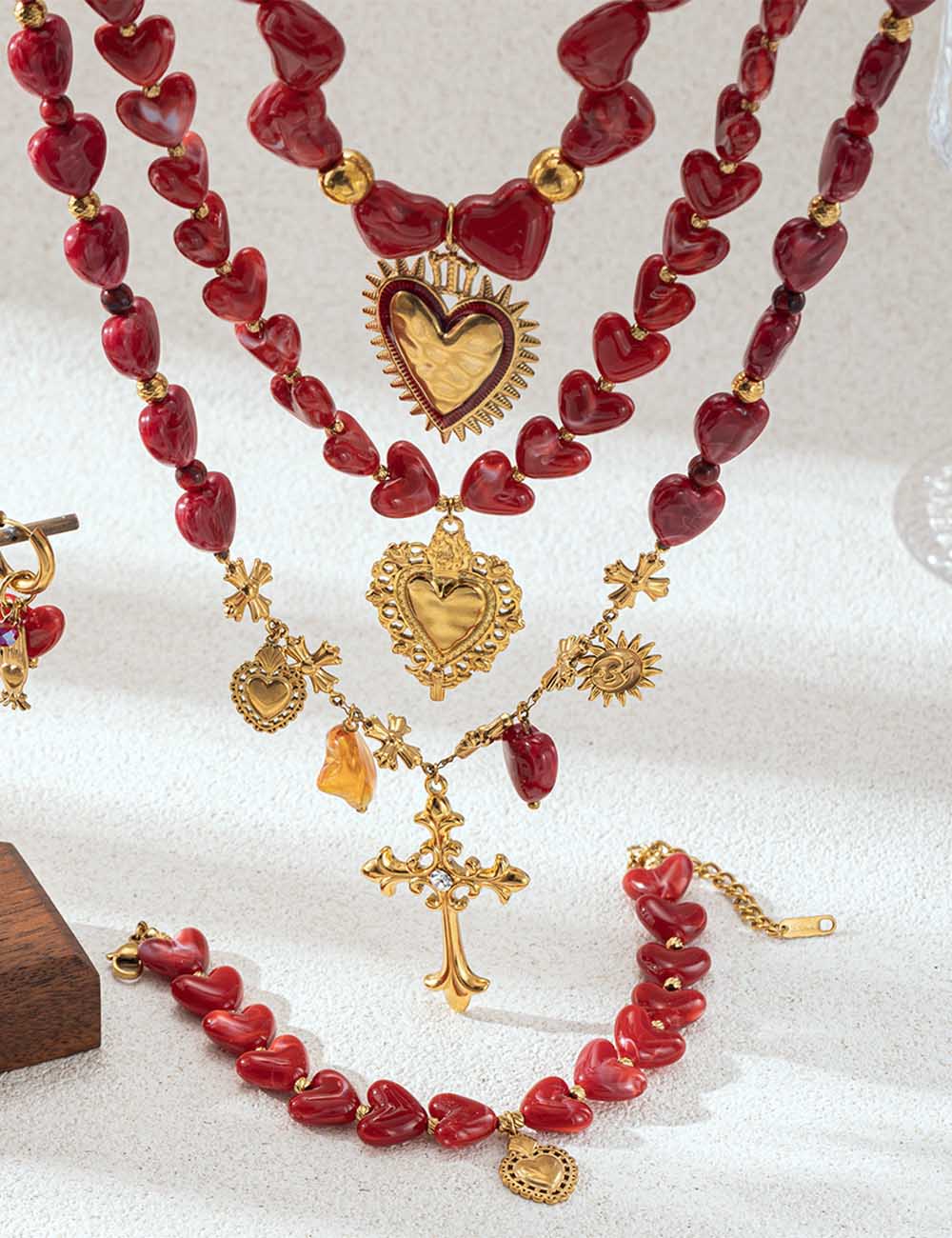 Heart Bead Choker Necklace — necklace