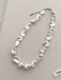 Irregular Baroque Pearl Choker — beige necklace