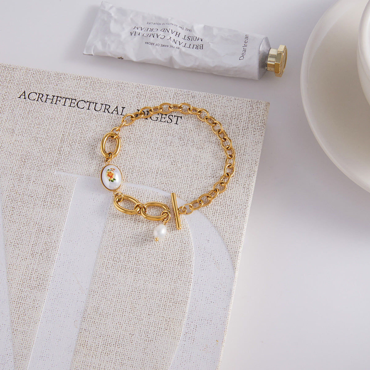 Chunky Splice Chain Bracelet — gold bracelet, view 4