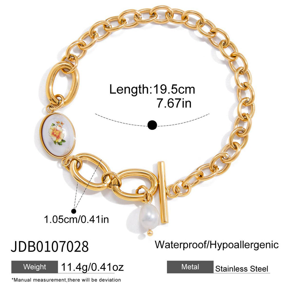 Chunky Splice Chain Bracelet — gold bracelet, view 6