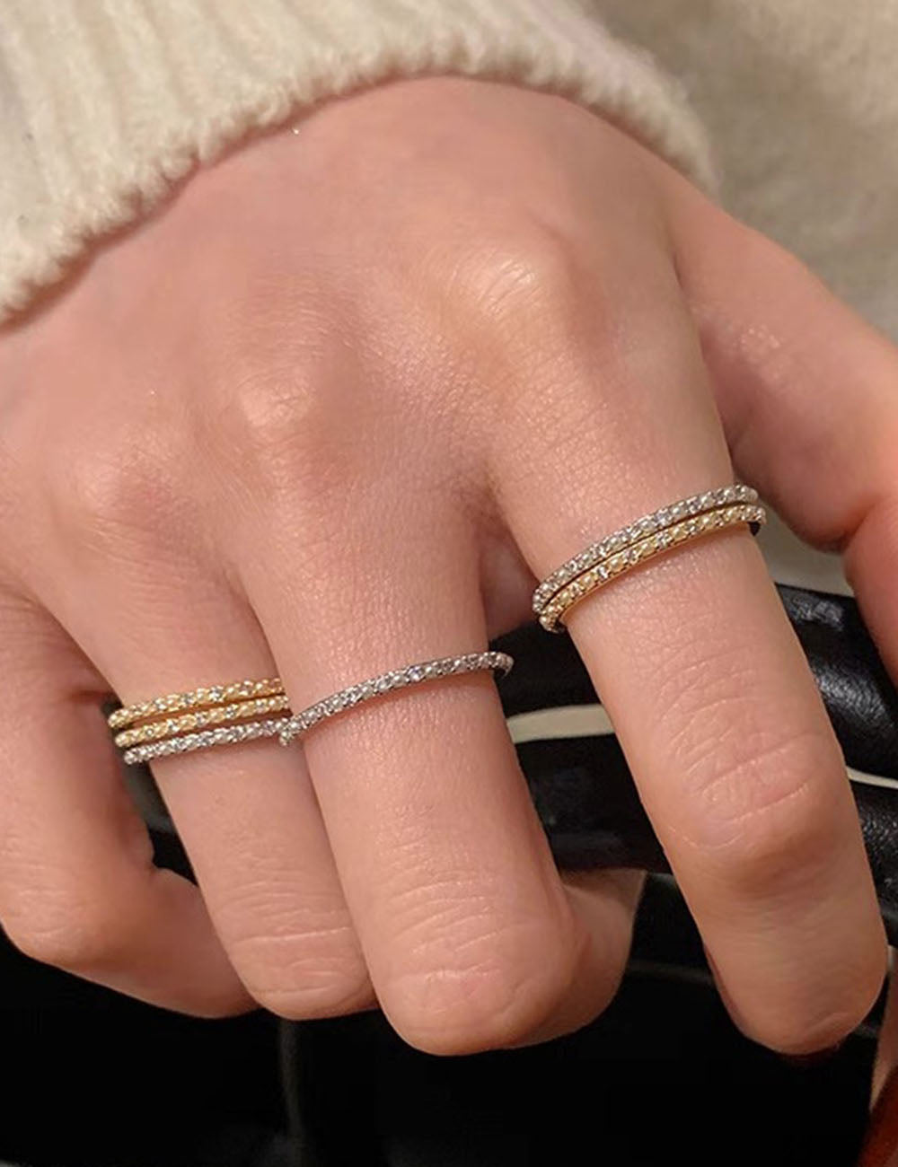 Sparkling Zirconia Thin Finger Ring — ring