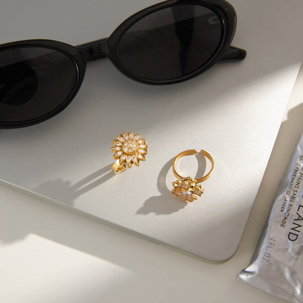 Rotatable Sunflower Zircon Ring — gold ring, view 5