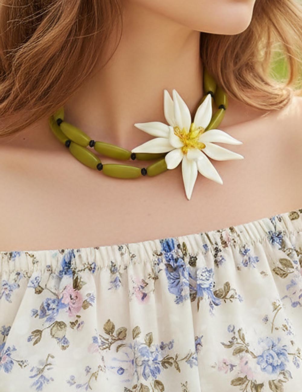Chunky Flower Beaded Choker — green necklace, view 2