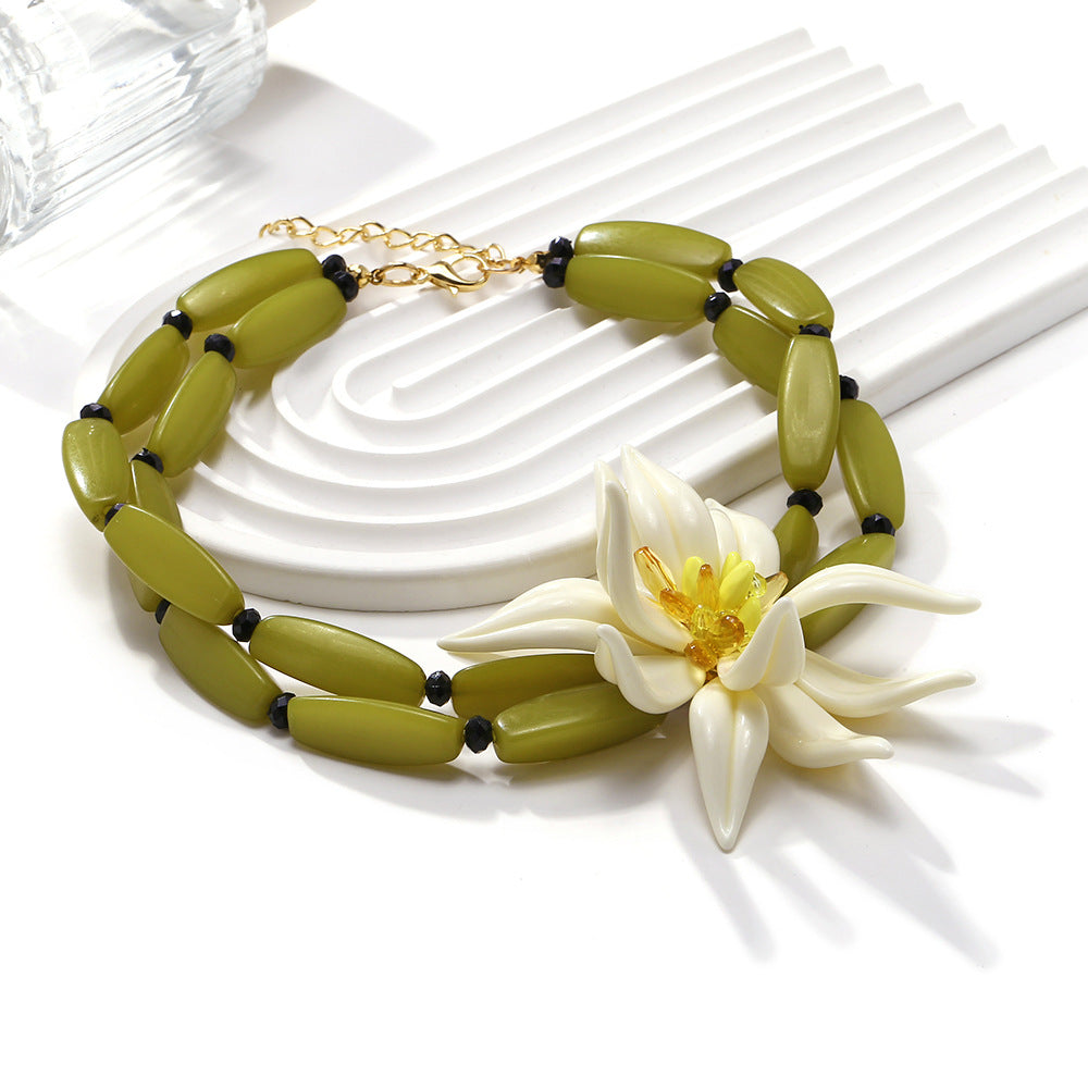 Chunky Flower Beaded Choker — green necklace, view 4