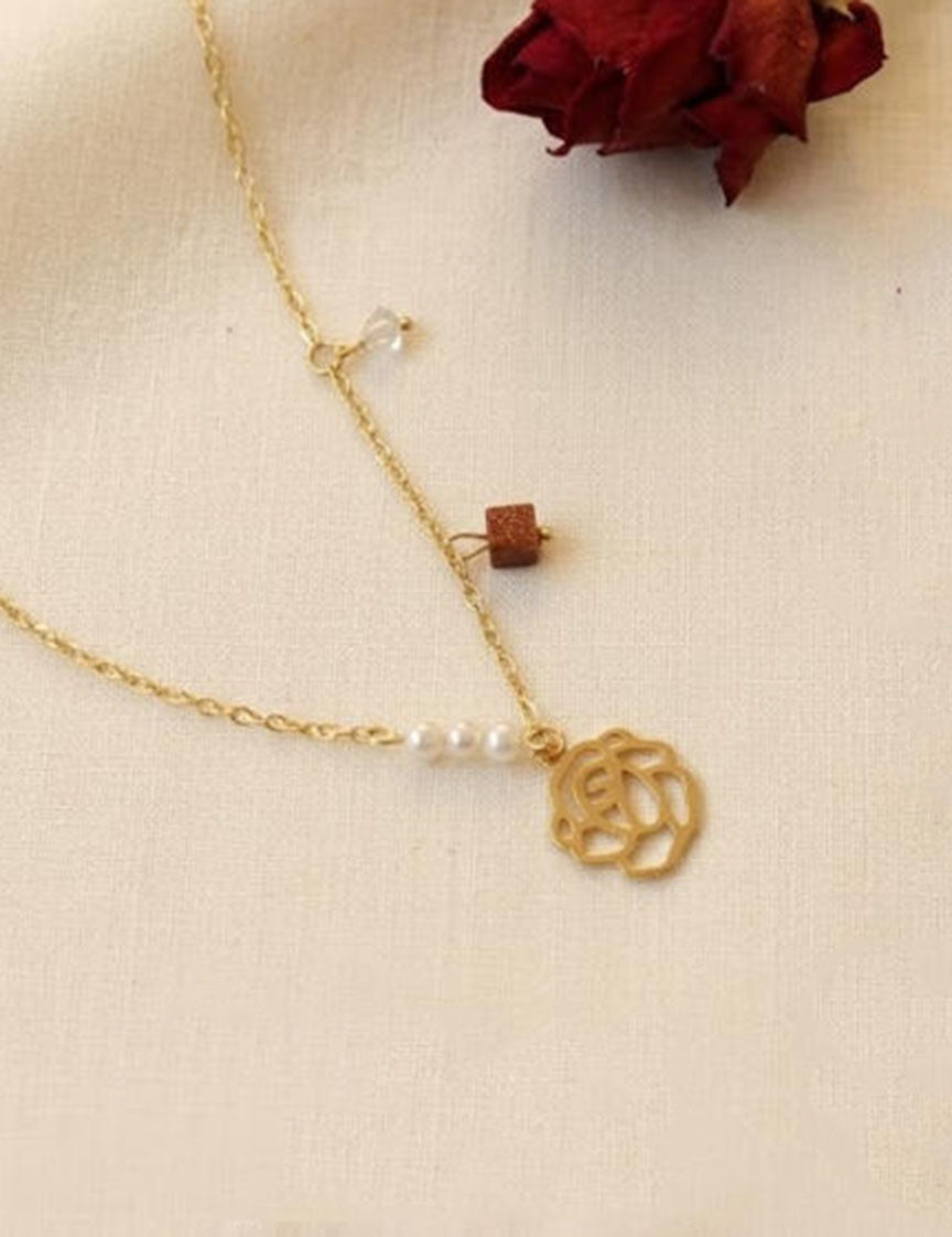 Rose Flower Pendant Chain Necklace — gold necklace