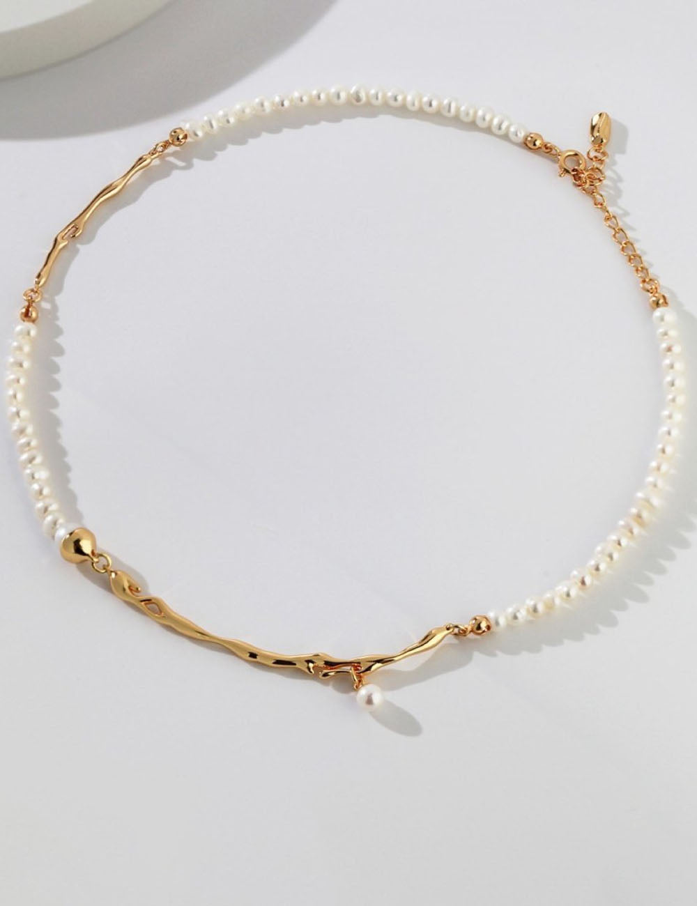 Splicing Pearl Chain Choker Necklace — necklace