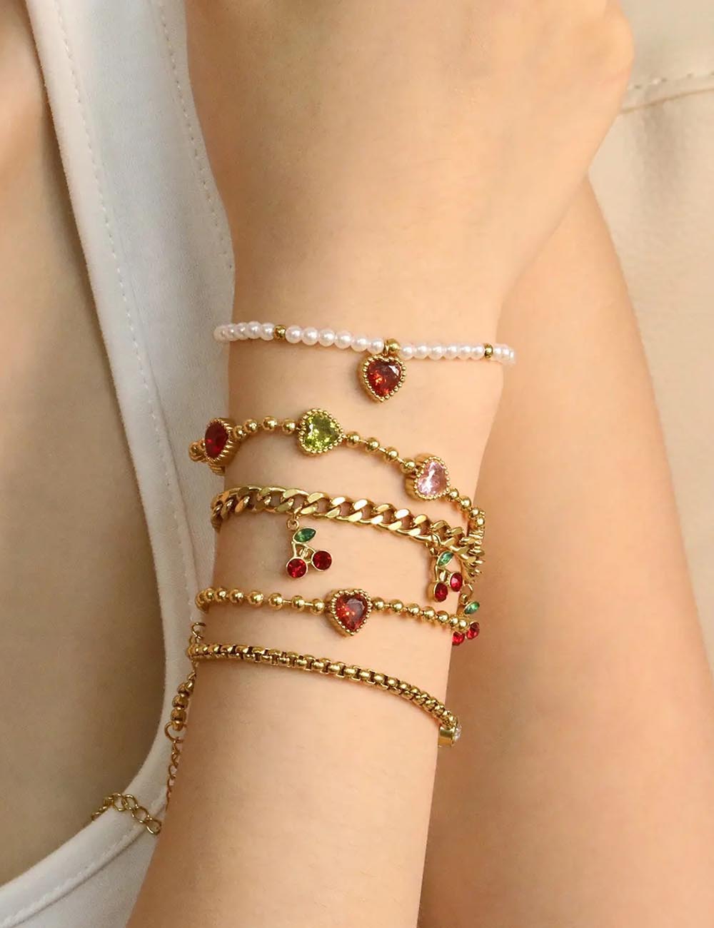 Heart Pendant Beaded Bracelet — bracelet