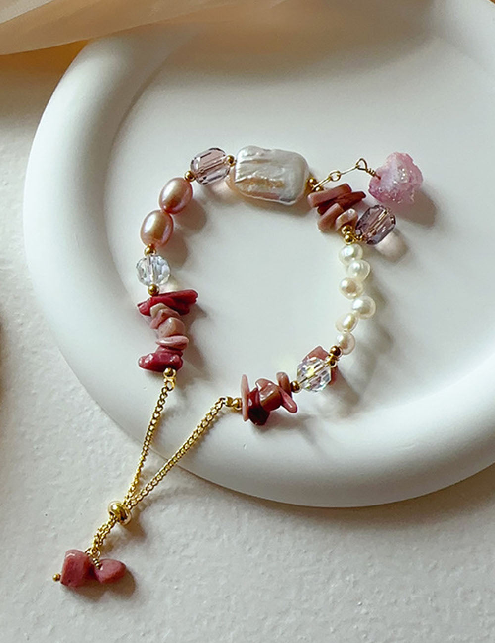 Baroque Pearl Beaded Bracelet — pink bracelet
