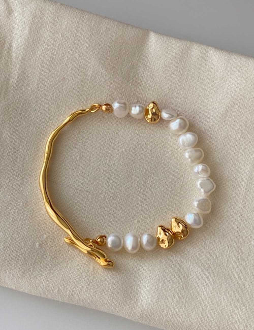 Baroque Pearl Toggle Chain Bracelet — gold bracelet