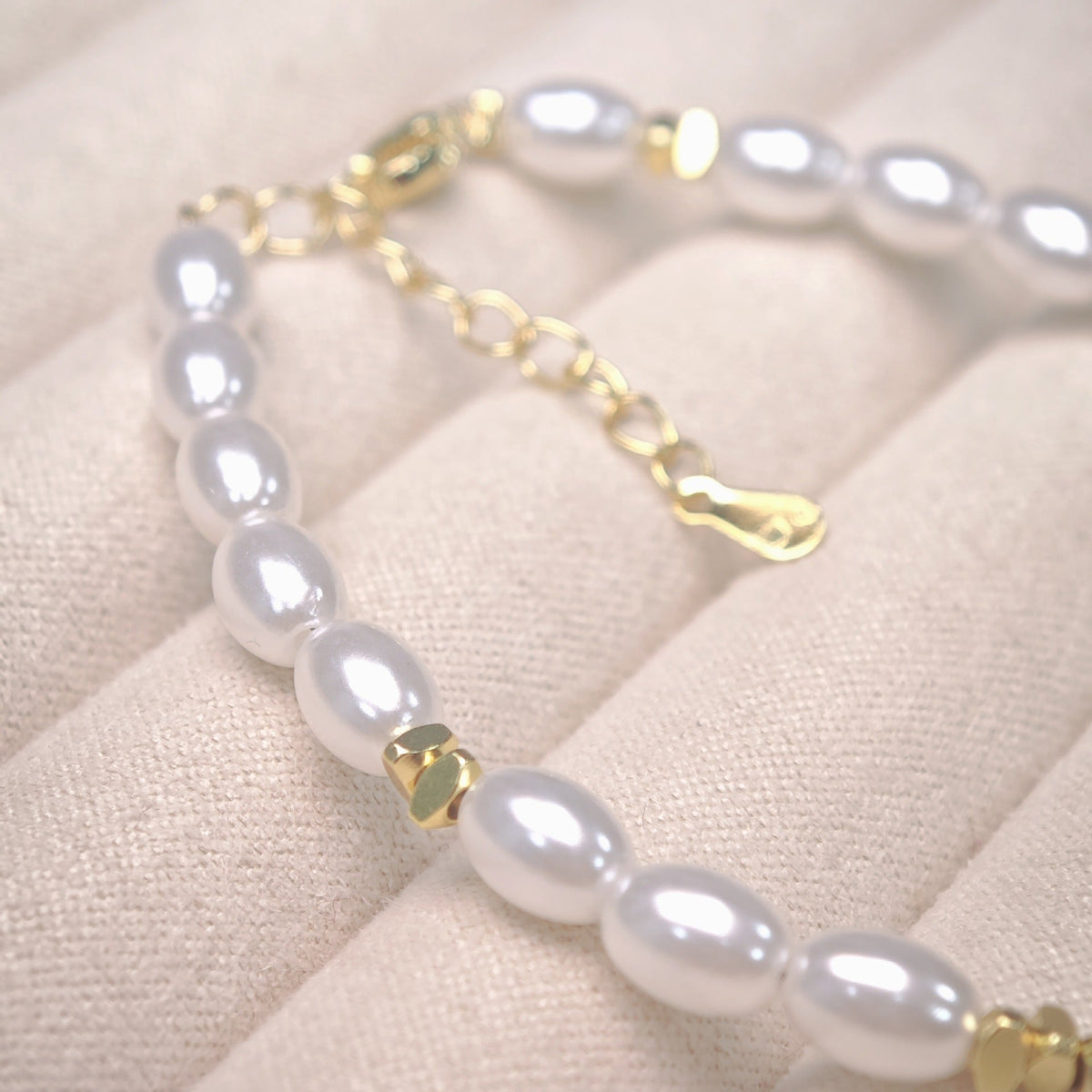 Pearl and Tiger Eye Bracelet — white bracelet, view 5