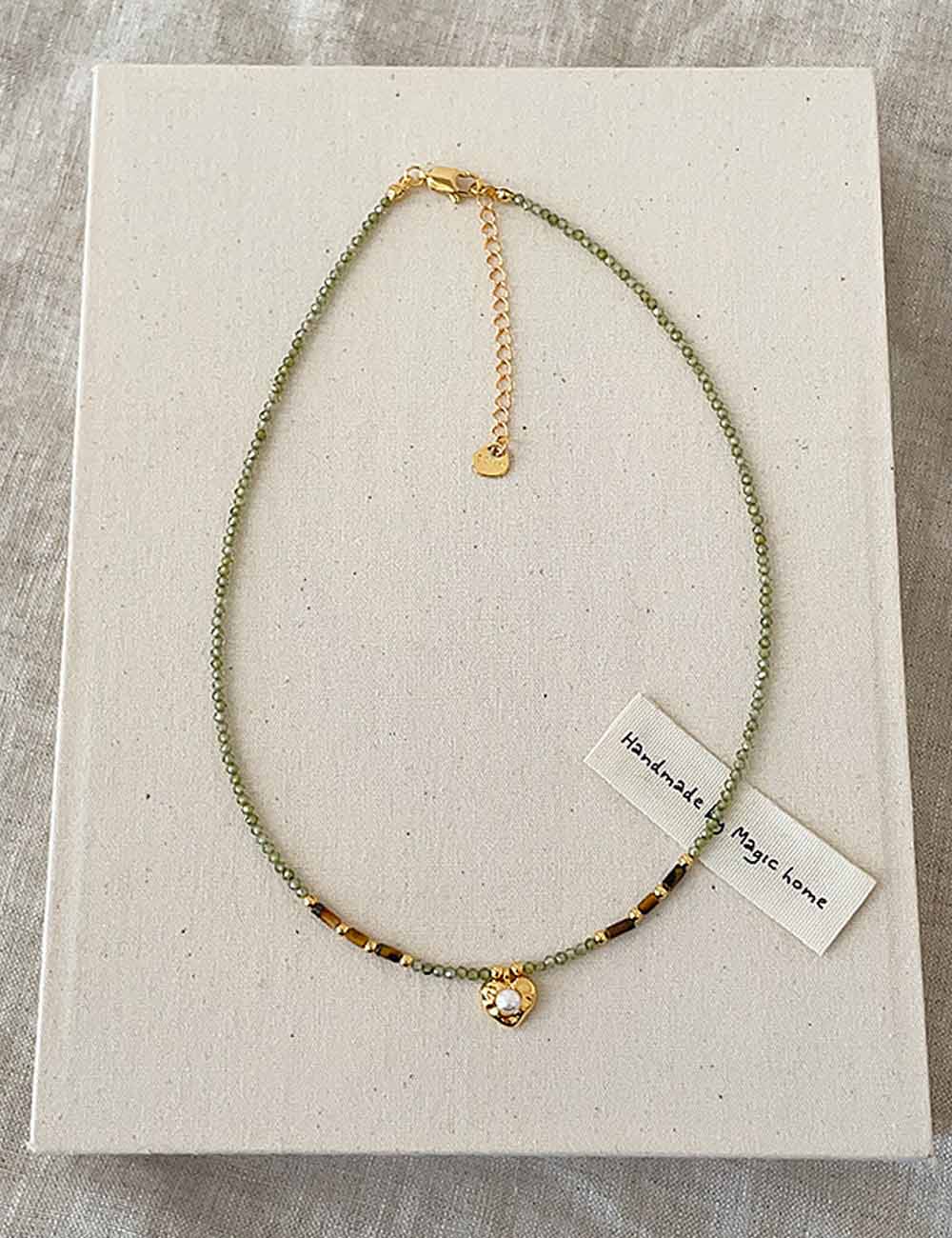 Crystal Heart Pendant Choker — green necklace
