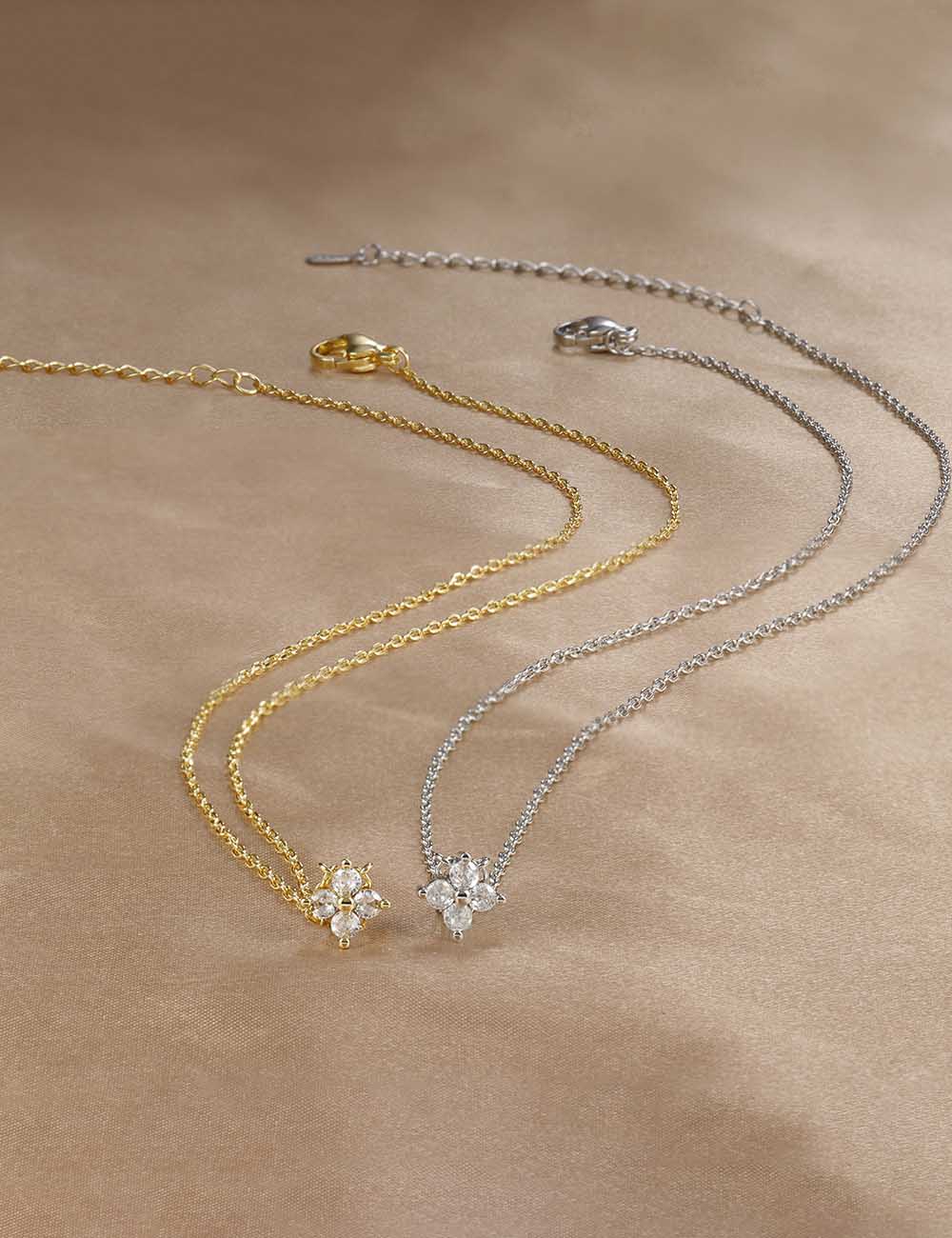 Flower Pendant Choker Necklace — necklace