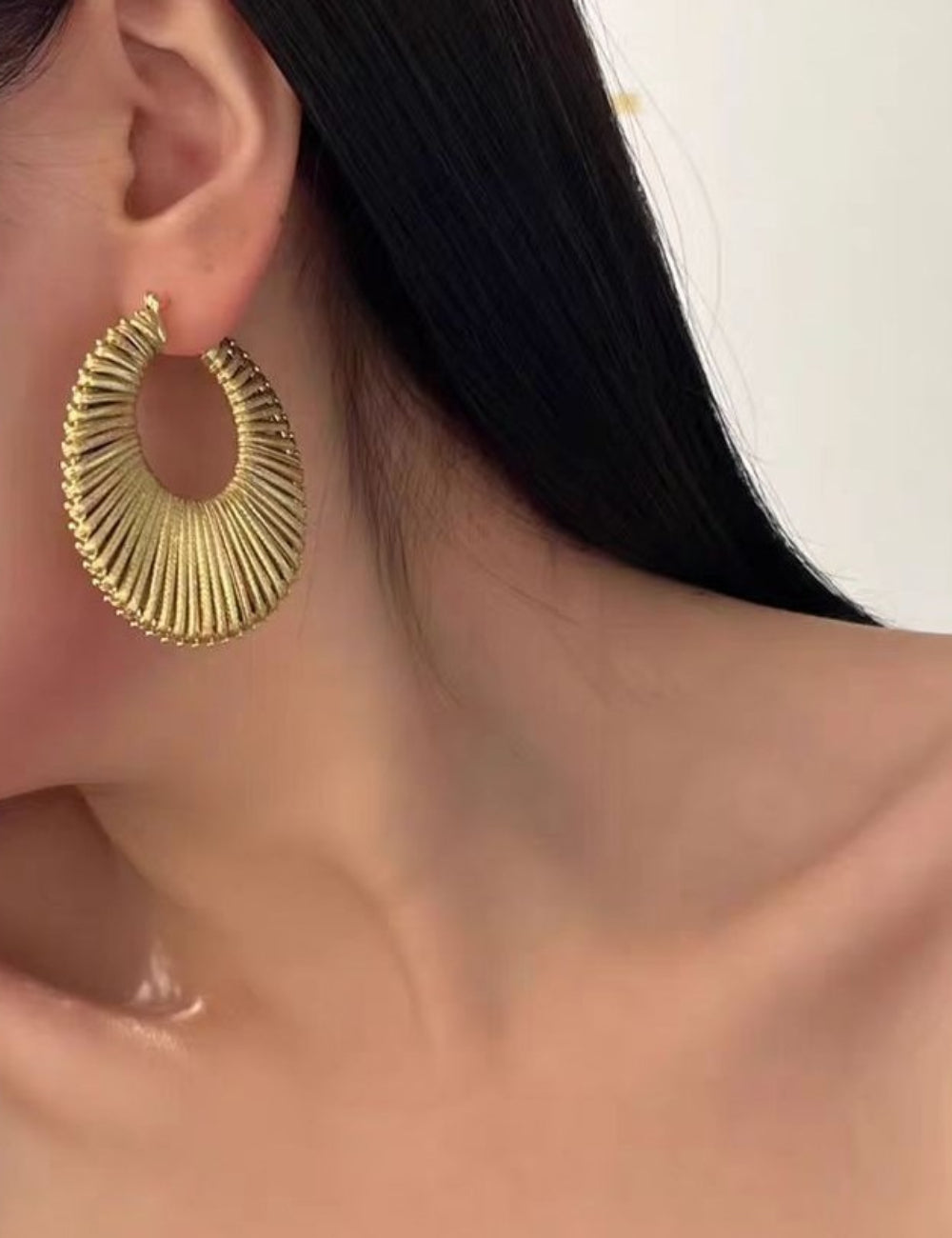 Woven 3D Openwork Hoop Earrings — earrings