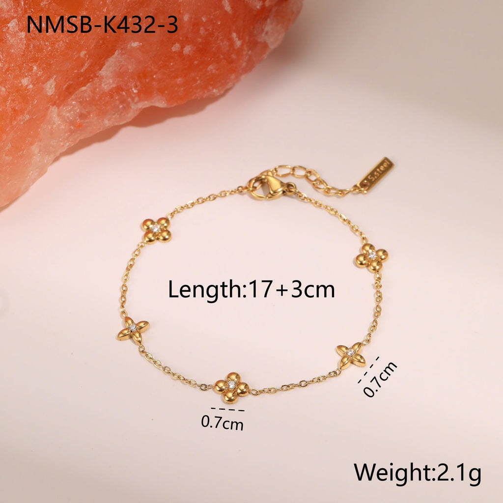 Rhinestone Star Pendant Bracelet — bracelet, view 7