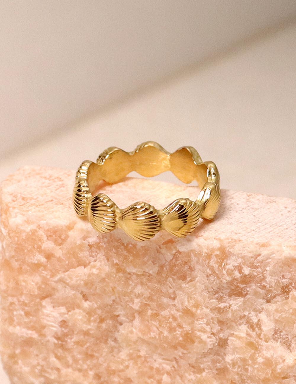Shell Accent Statement Band Ring — gold ring