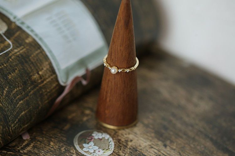 Hollow-Out Pearl Open Ring — gold ring, view 4