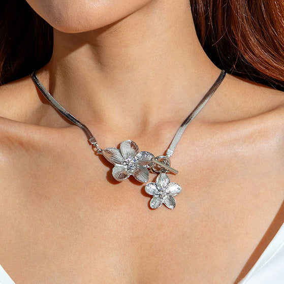Exaggerated Flower Chain Anklet — anklet, view 17