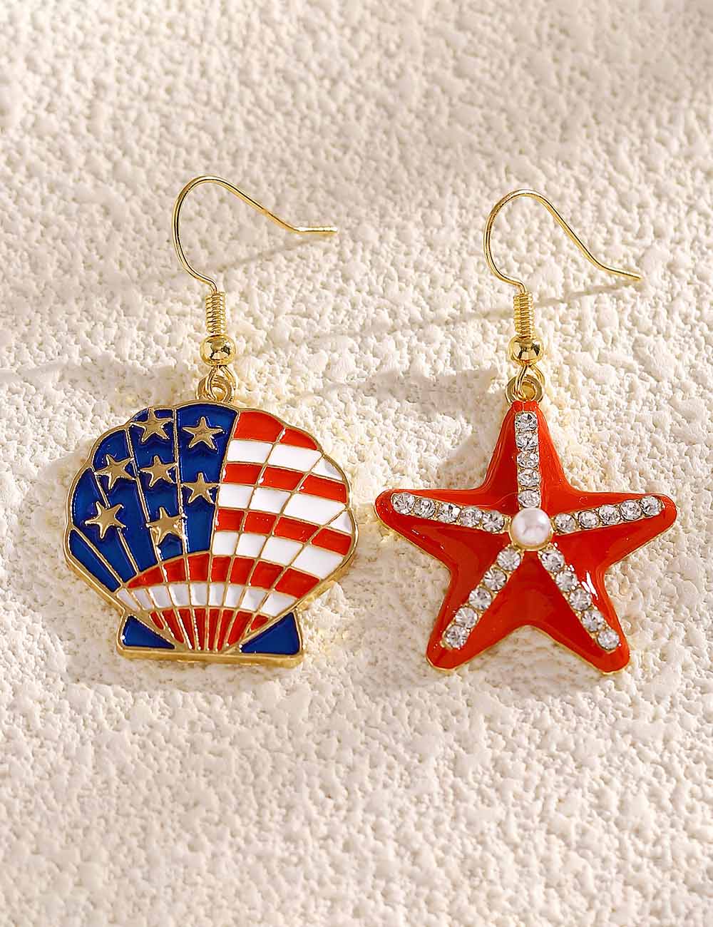 USA Flag Shell Pendant Earrings — earrings
