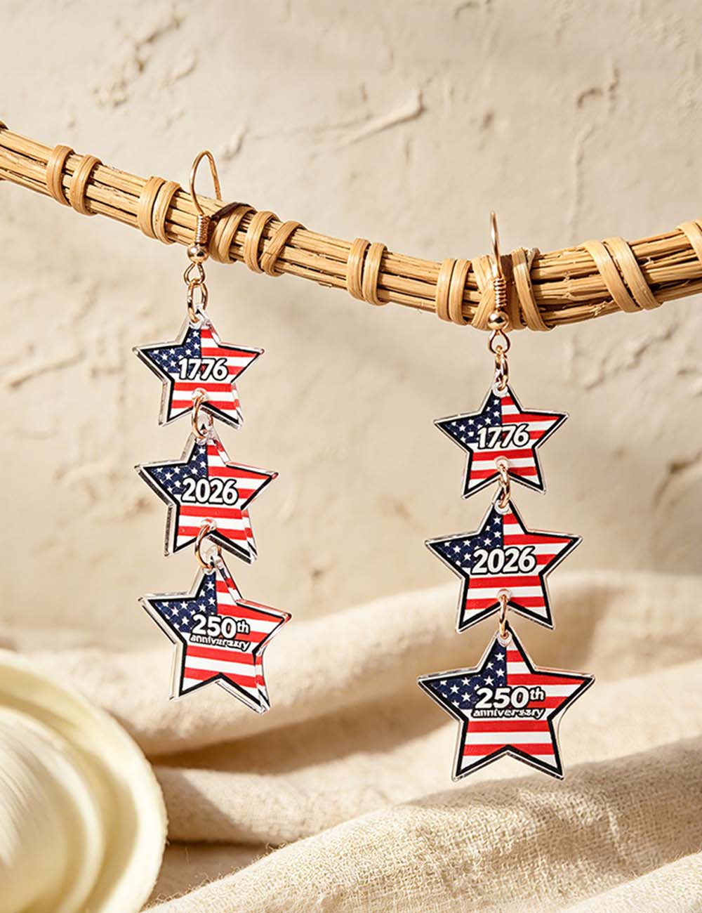 Star Pendant Flag Earrings — earrings