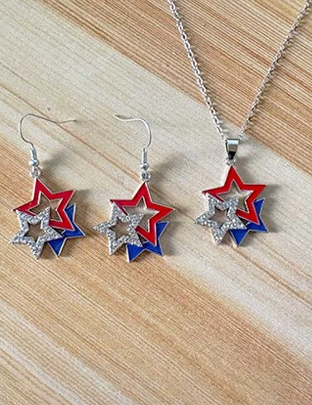 Irregular Star Pendant Necklace — necklace