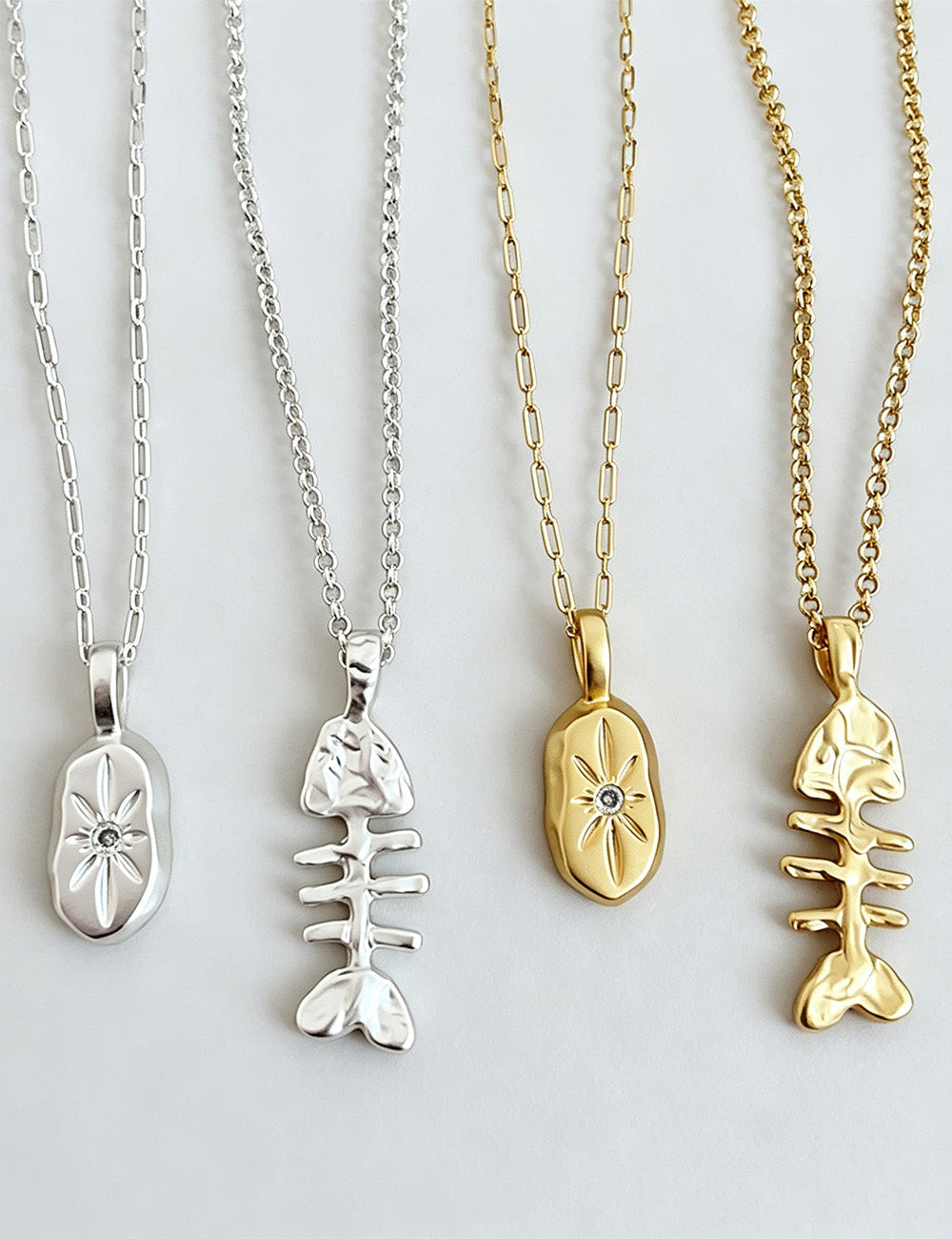 Oval Pendant Chain Necklace — necklace