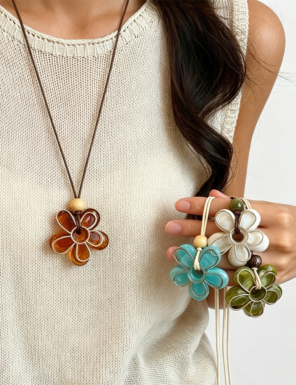 Big Flower Pendant Necklace — necklace