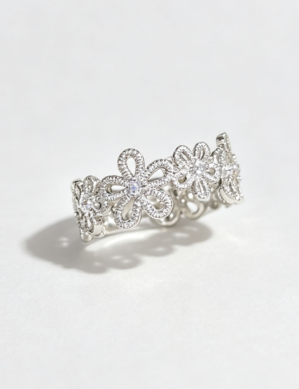 Lace Floral Rhinestone Ring — silver ring