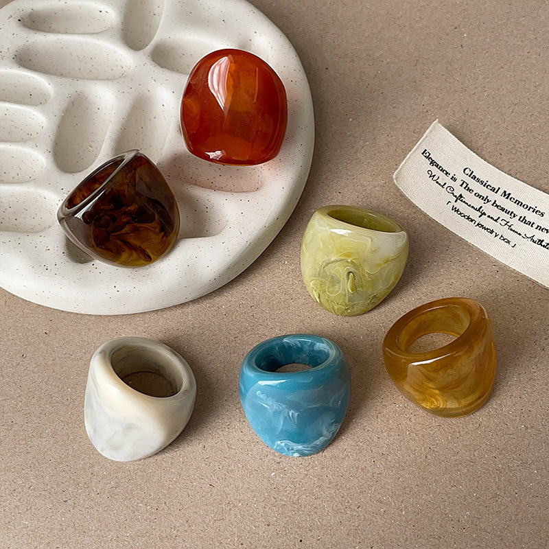 Chunky Solid-Colour Resin Ring — ring, view 2