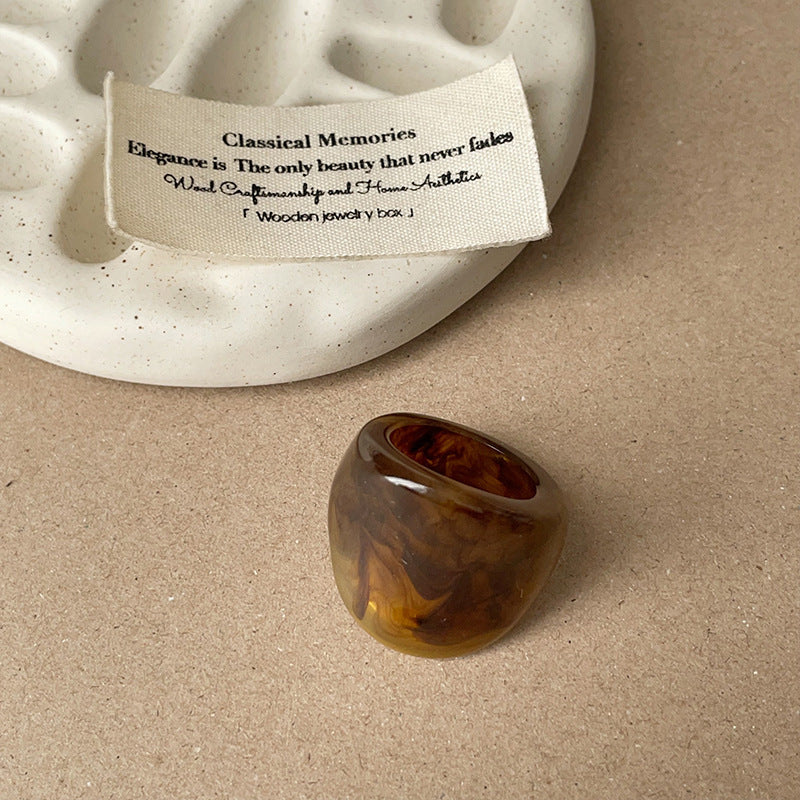 Chunky Solid-Colour Resin Ring — ring, view 5