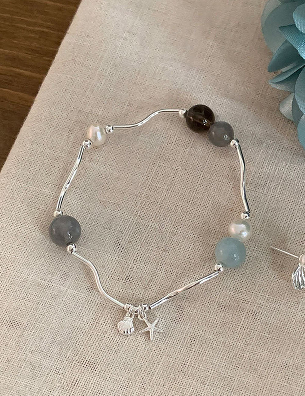 Starfish Pendant Stretch Bracelet — silver bracelet