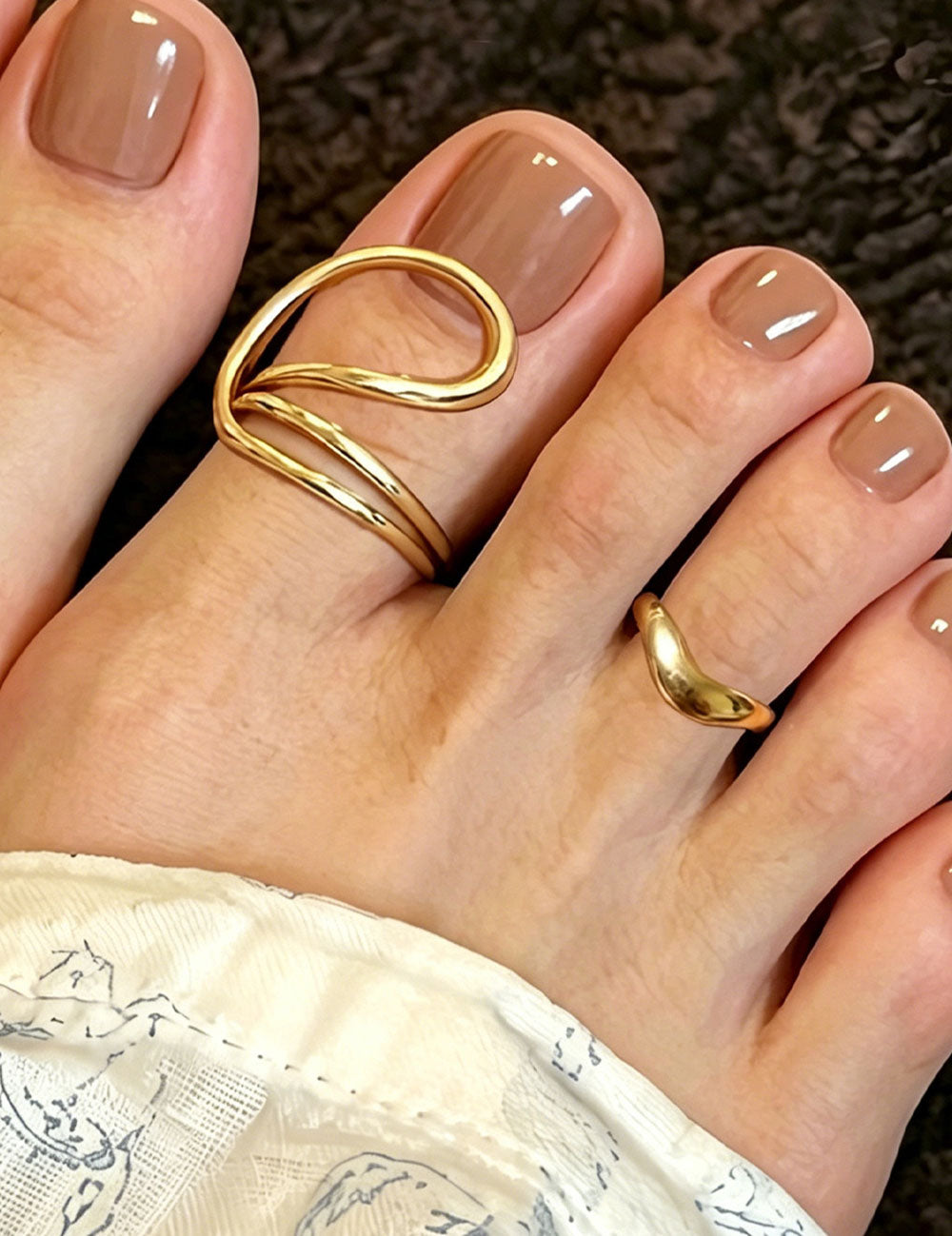 Geometric Twisted Toe Ring — ring