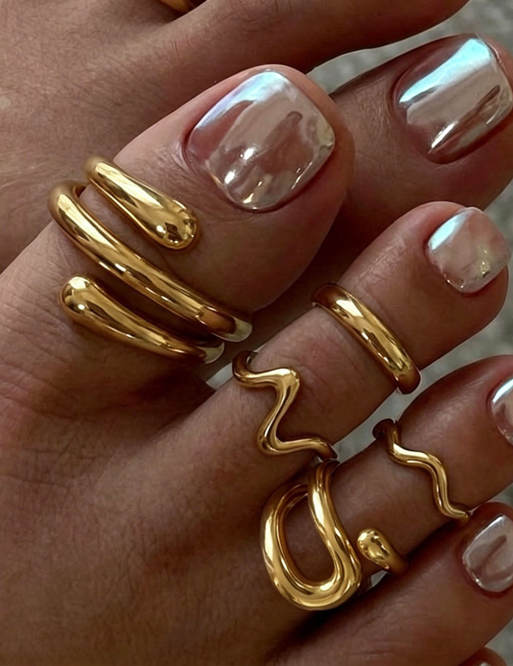 Irregular Gold Toe Ring — gold ring