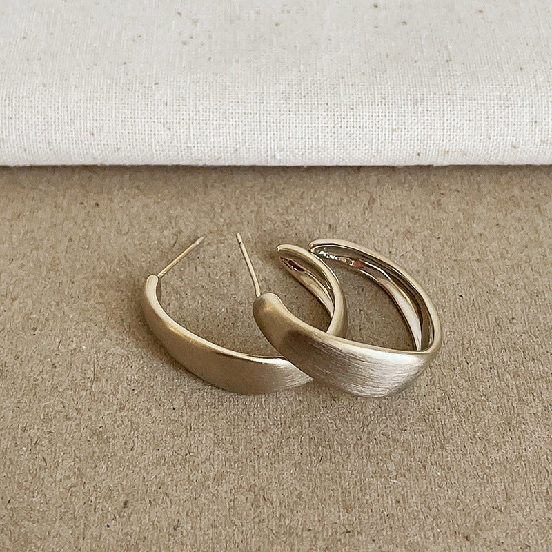 Irregular C-Shaped Stud Earrings — earrings, view 7
