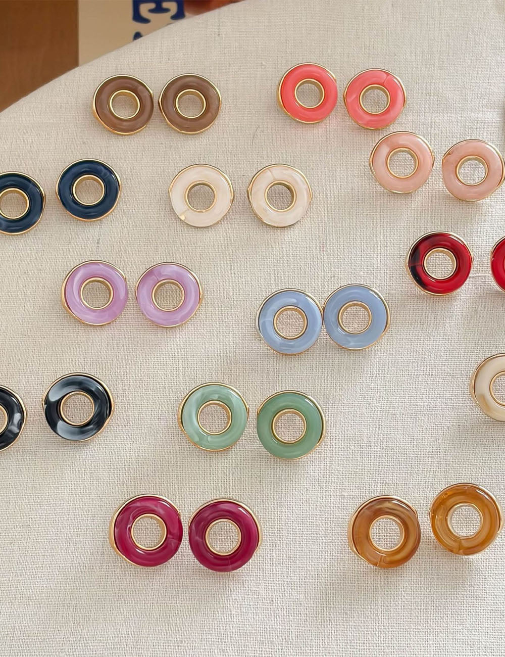 Hollow-Out Round Stud Earrings — earrings