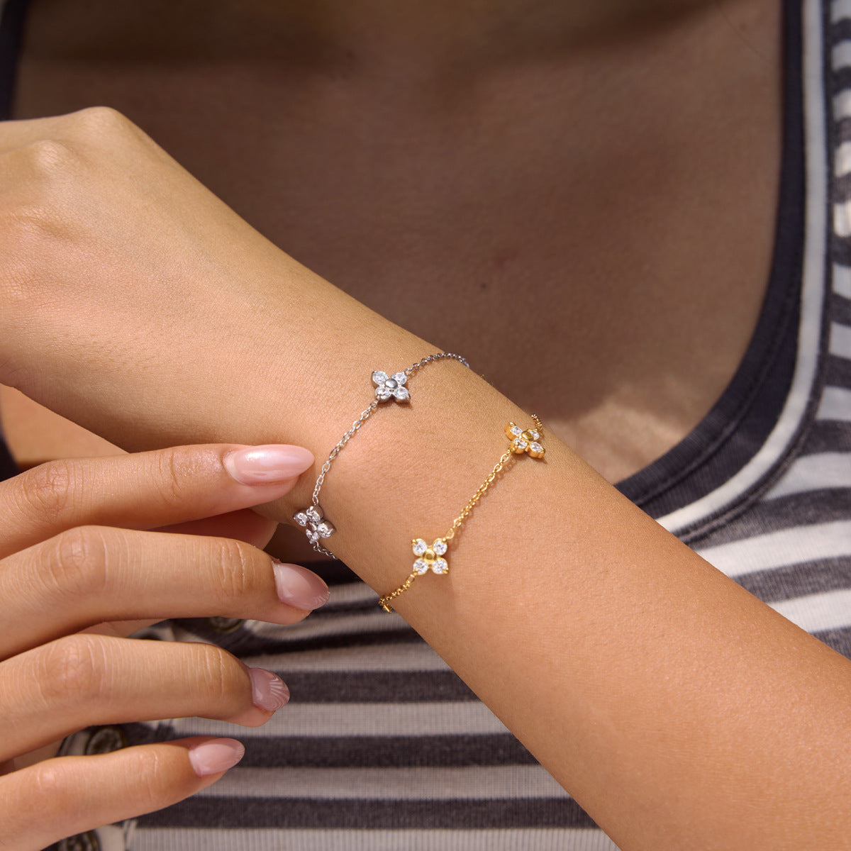 Gold-Plated Flower Zirconia Bracelet — bracelet, view 5