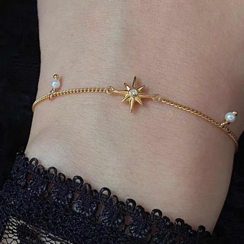 Eight-Pointed Star Bracelet — gold bracelet, view 2