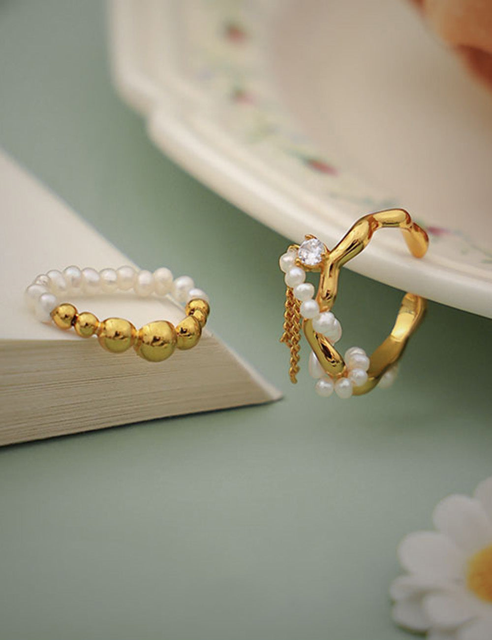 Chain Tassel Adjustable Ring — gold ring