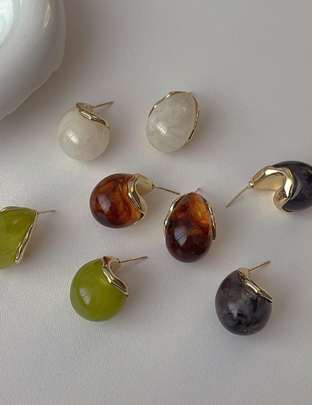 Vintage Drop Acrylic Earring — earrings