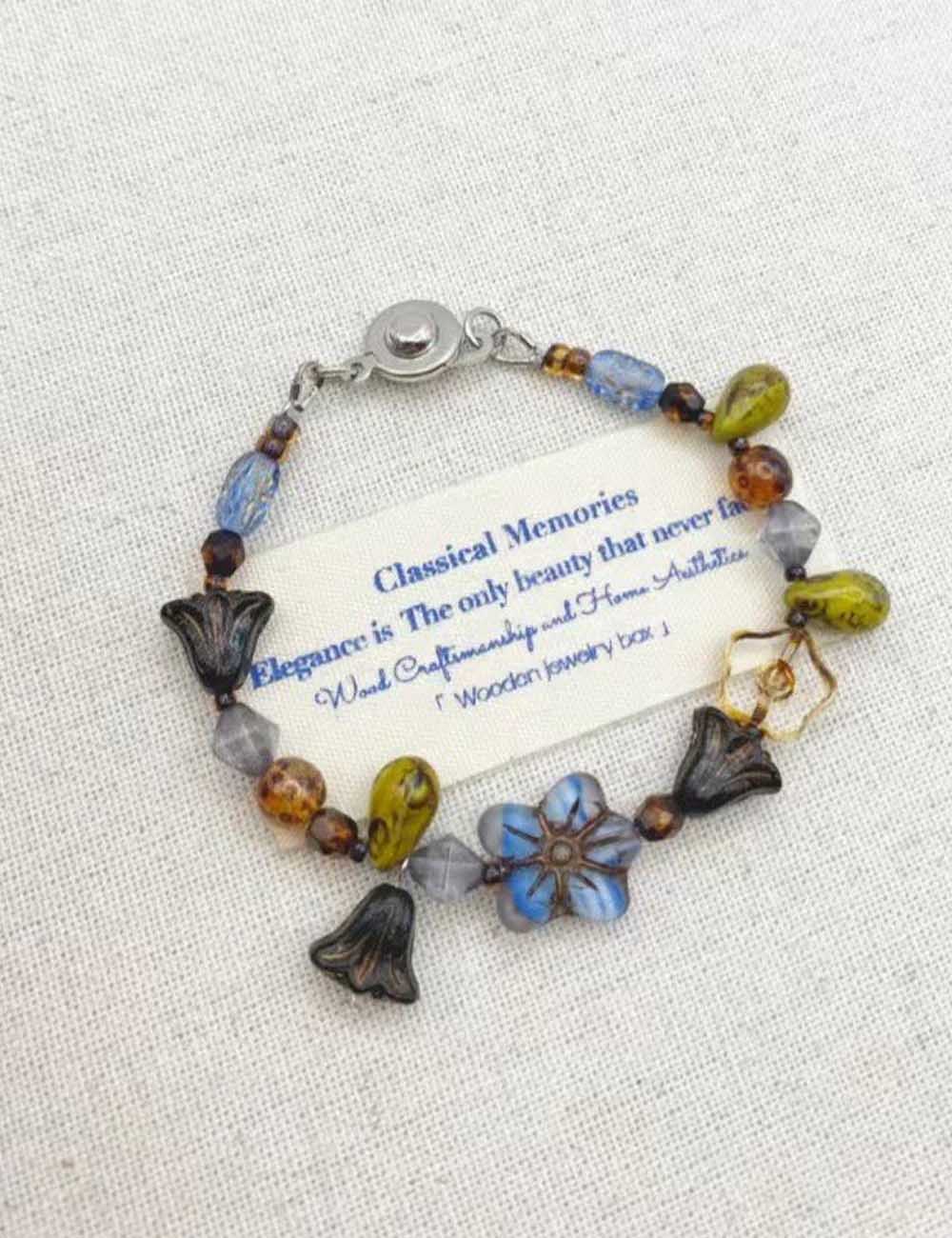 Irregular Flower Beaded Bracelet — bracelet
