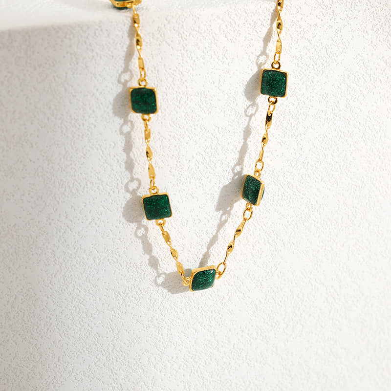 Emerald Drip-Glaze Choker — green necklace, view 3