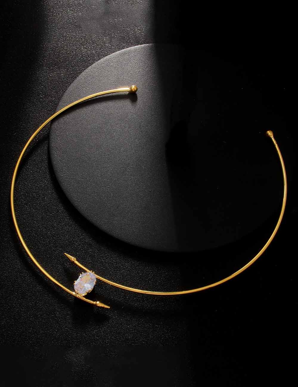 Oval Zircon Pendant Necklace — gold necklace
